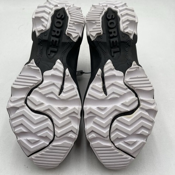 Sorel Black Sneakers with Stretchy Slip-On Design - Picture 6 of 7